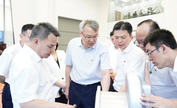 共謀發(fā)展 | 廣西投資集團(tuán)黨委書記、董事長周煉一行到訪柳工