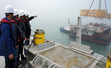 歐維姆：力挺港珠澳大橋的“脊梁”